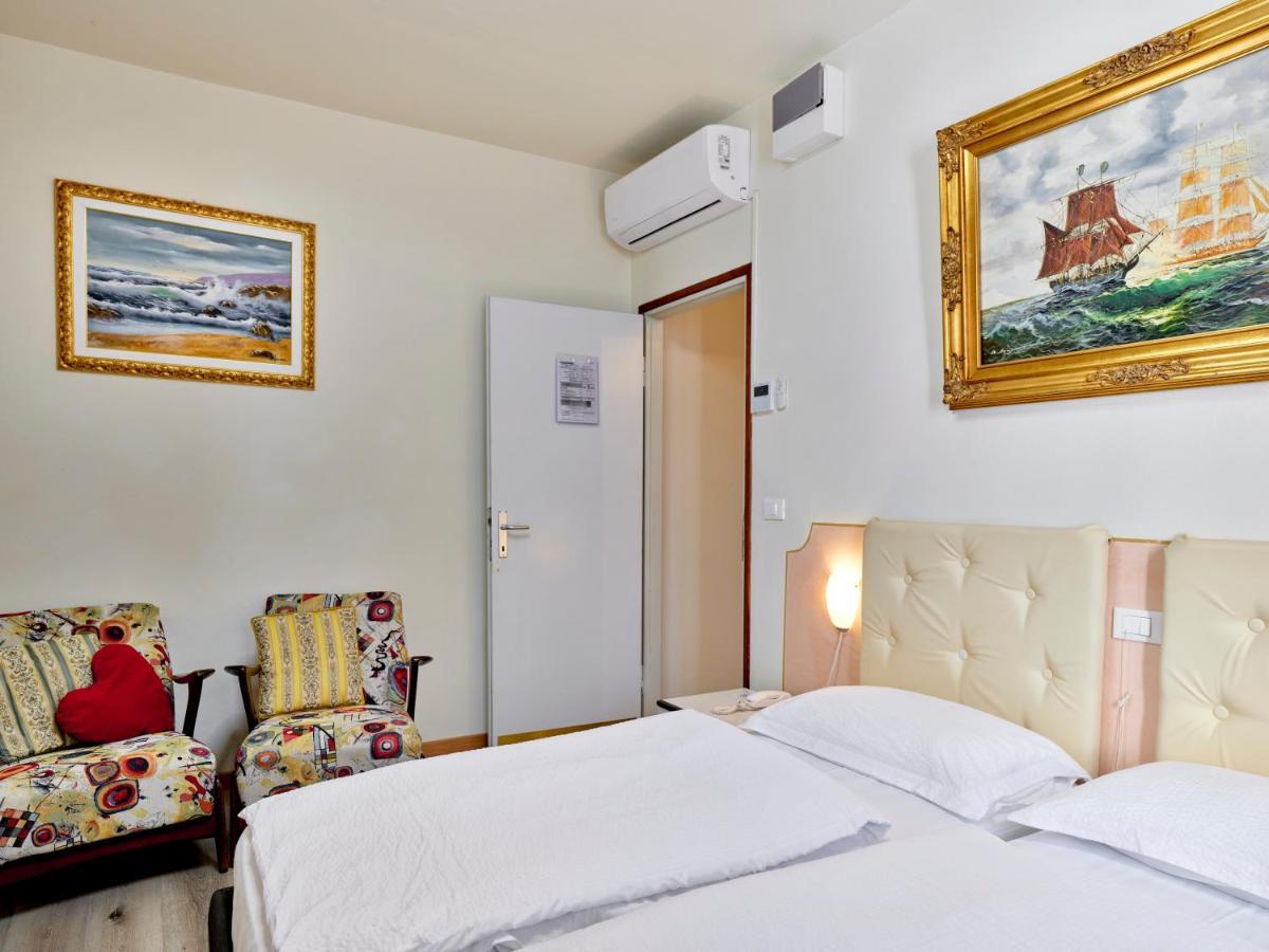 Hotel San Marco ガルダ エクステリア 写真