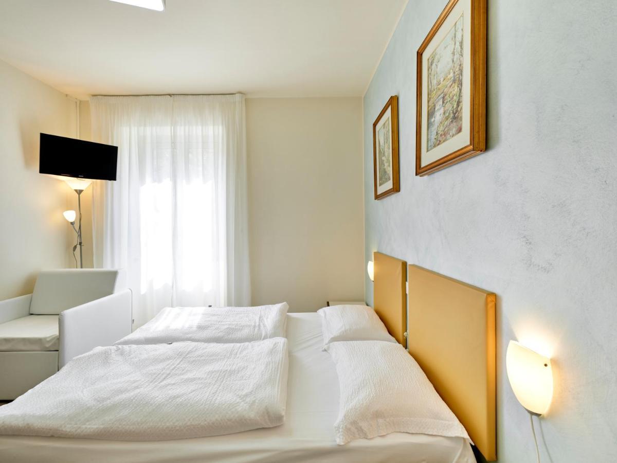 Hotel San Marco ガルダ エクステリア 写真