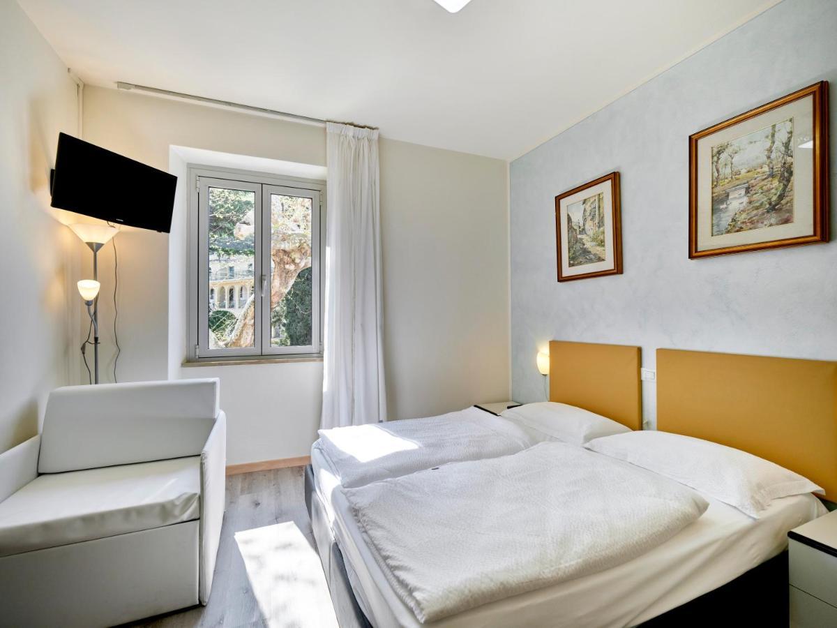 Hotel San Marco ガルダ エクステリア 写真