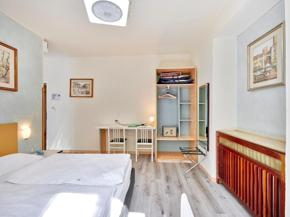 Hotel San Marco ガルダ エクステリア 写真